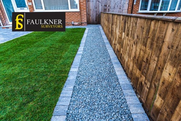 Can my Neighbour attach a fence to my wall? 3 Property Boundaries and the Basics of Land Boundaries Romford