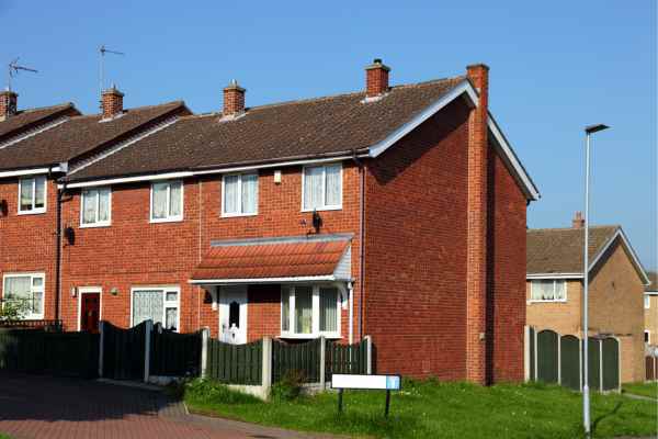 Can I Alter The Party Wall Surveyor? - A Crucial Guide From Faulkner Surveyors 3 Do you want to change the party wall surveyor you are using? Get the best results from Faulkners Romford NOW!