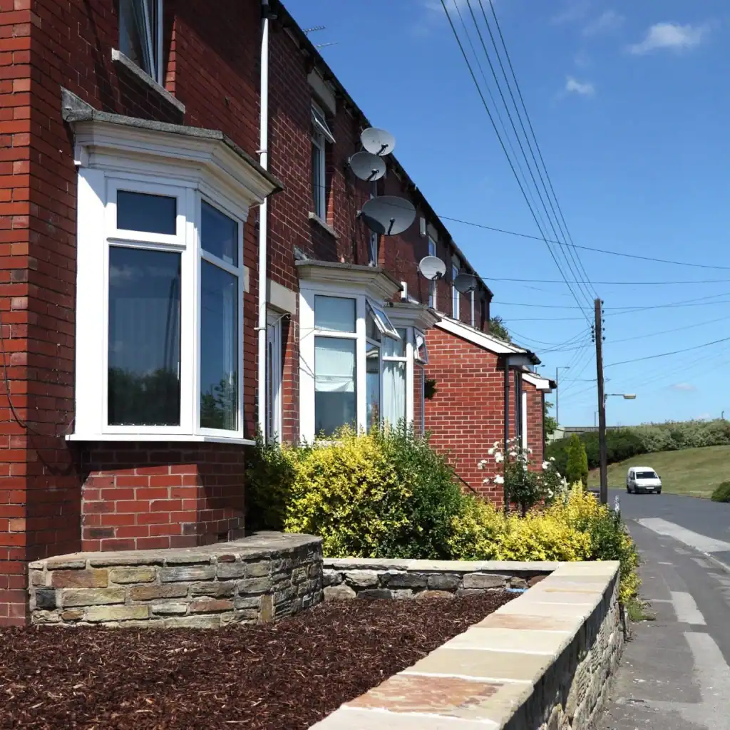 Can a Neighbour Remove Survey Stakes? 3 Min Critical Guide to Avoid Legal Issues 2 Faulkner Party Wall Surveyors Romford : Can My Neighbour Remove Survey Skates
